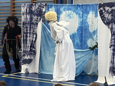 “Mikulášské divadlo s nadílkou”